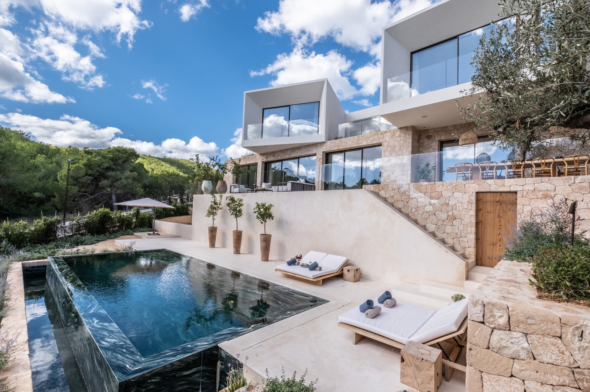 Ibiza villa overlooking the pool